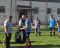 Ostrołęccy radni na treningu Narwi: Piłkarze dostali prezenty (ZDJĘCIA)