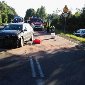 Pięć osób poszkodowanych w wypadku w Laskowcu na DK-61 [ZDJĘCIA]