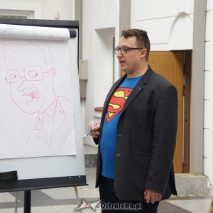 Warsztaty rysowania komiksów z Łukaszem Kucińskim w ostrołęckim muzeum [ZDJĘCIA]