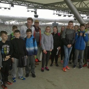 Uczniowie z Kadzidła na stadionie Legii Warszawa [ZDJĘCIA]