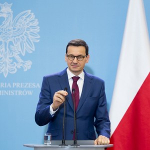 Premier Morawiecki z kursem na Ostrołękę