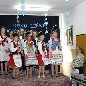 Święto polskiej niezapominajki w szkole w Warmiaku [ZDJĘCIA]