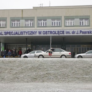 Zakaz odwiedzin w ostrołęckim szpitalu