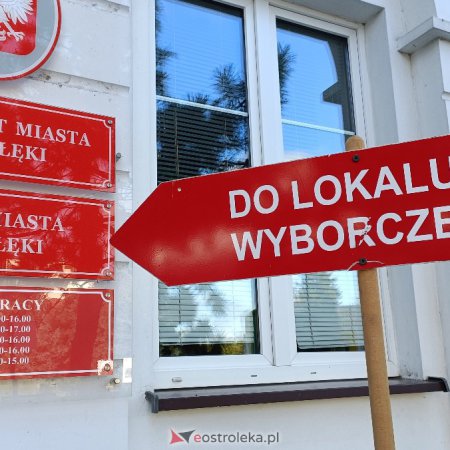 Wybory 2024 w Ostrołęce: Kto do rady miasta? Na jaki komitet zagłosujecie? [SONDA]