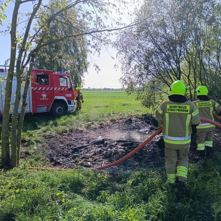 Strażacy z Ostrołęki i okolic w ogniu pracy! Cztery pożary w "Święto Pracy" [ZDJĘCIA]