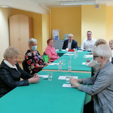Spotkanie Zarządu i Koordynatorów Komisji Rady Seniorów. Głównym tematem koronawirus