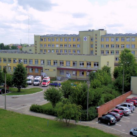 Koronawirus. Szpital w Makowie Mazowieckim wznowił zabiegi i przyjmowanie pacjentów z wypadków