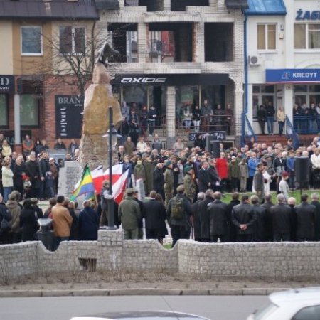 Kwiecień 2010 roku w Ostrołęce: Tak przeżywaliśmy czas narodowej tragedii [WIDEO, ZDJĘCIA]