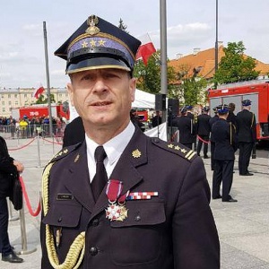 Komendant ostrołęckiej straży pożarnej odznaczony przez prezydenta RP