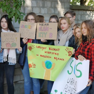 10. dzień nauczycielskiego strajku w szkołach na terenie Ostrołęki