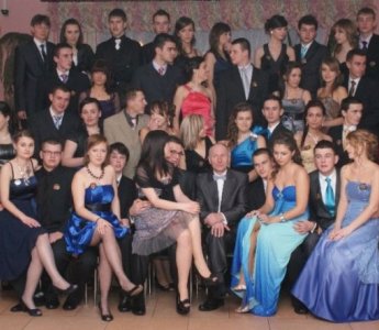 Studniówka II Liceum Ogólnokształcącego (nowe zdjęcia)