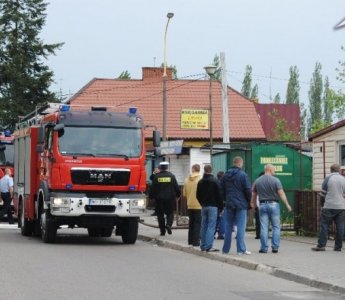 Policja zatrzymała podejrzanego o podpalenie budki na targowisku miejskim (WIDEO, ZDJĘCIA)