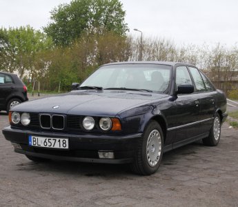 BMW E34 518