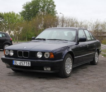 BMW E34 518