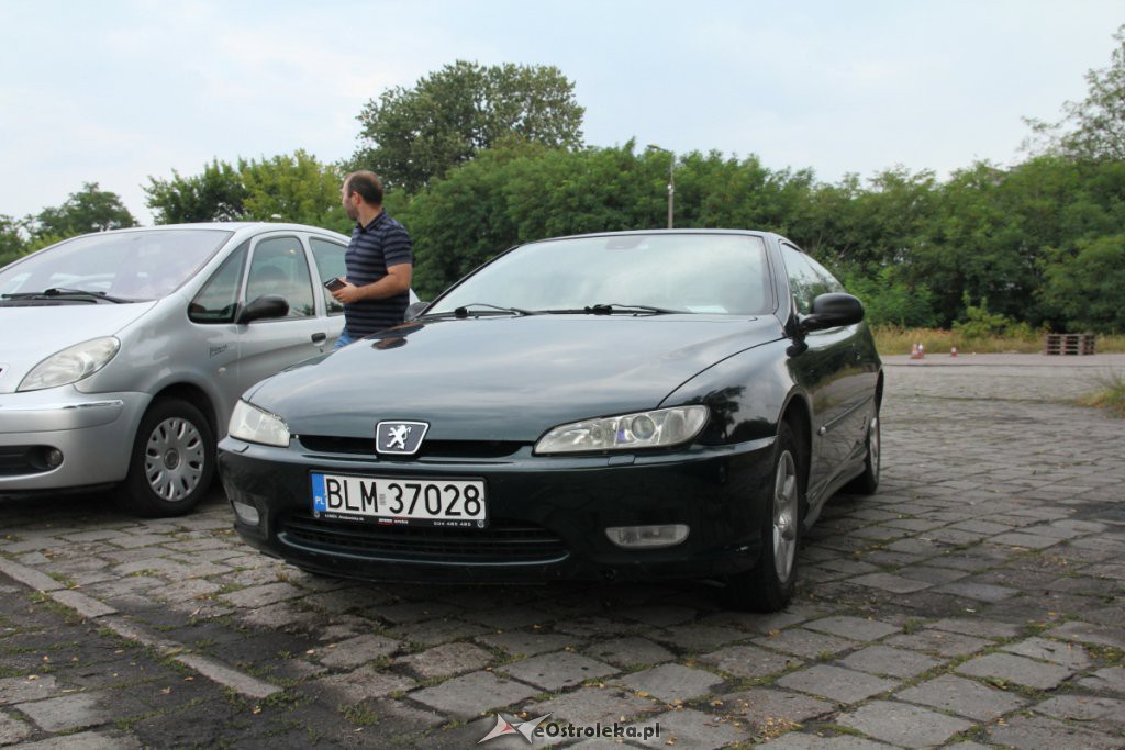 Peugeot 406