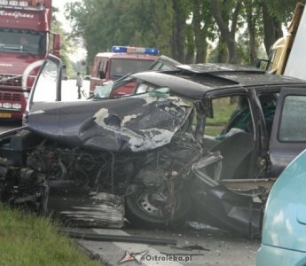 Poważny wypadek w Kordowie (WIDEO)