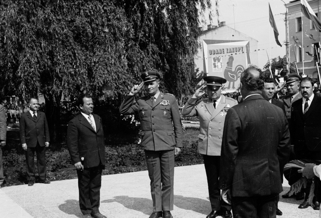 600-lecie Ostrołęki - Odsłona pomnika gen. J. Bema 26.V.1973