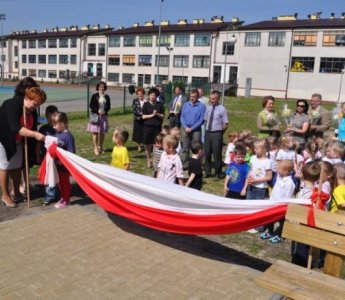 Przedszkole nr 9 ma swój plac zabaw [VIDEO, ZDJĘCIA] 