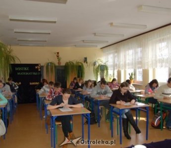 Olimpiada Wiedzy matematycznej &#8222;Mistrz matematyki 2013&#8221; [ZDJĘCIA, WYNIKI]