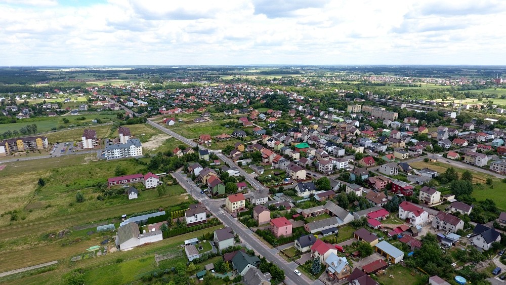 Ilu mieszkańców ma Ostrołęka? Nowe dane z Urzędu Stanu Cywilnego za maj 2025