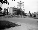 Archiwalne zdjęcia Ostrołęki: Zobacz, jak budowano wieżę radiowo-telewizyjną i &#8222;stary&#8221; basen [ZDJĘCIA] 