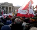 Warszawa: Manifestacja przed ambasadą Rosji (WIDEO)
