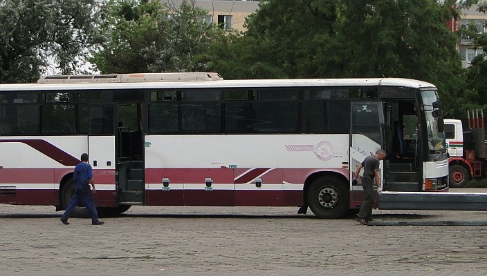 "Nowy" autobus ostrołęckiego PKS (fot. J. Pych)