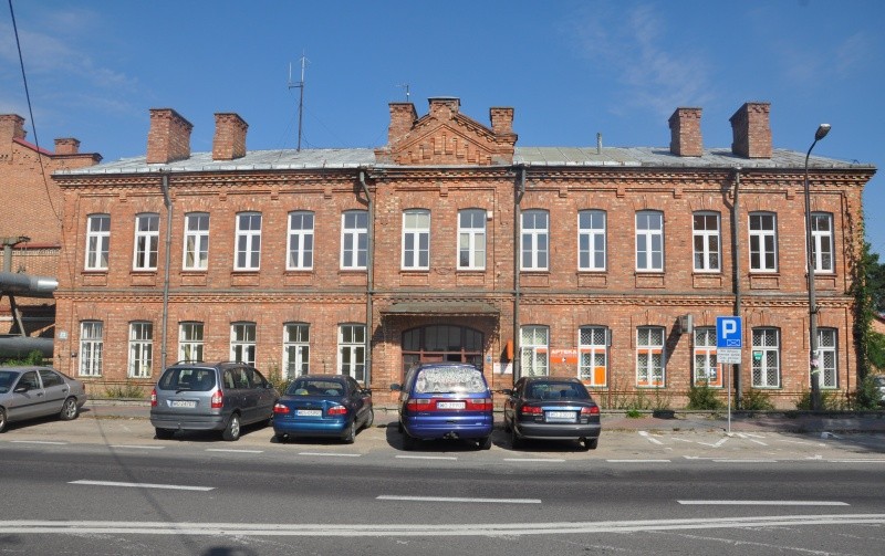 Muzeum mieściłoby się w tym właśnie budynku (fot. eOstroleka.pl)