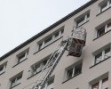 Kolejna interwencja straży i policji przy ul. Goworowskiej. Tym razem w wieżowcu (ZDJĘCIA) 