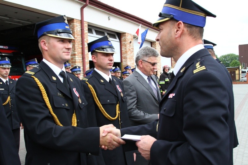 Dzień Strażaka był okazją do wyróżnień, podziękowań i awansów (fot. R.D.)