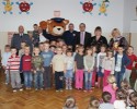 Komisarz Kurpik odwiedził przedszkola w Łysych i Kadzidle (ZDJĘCIA)