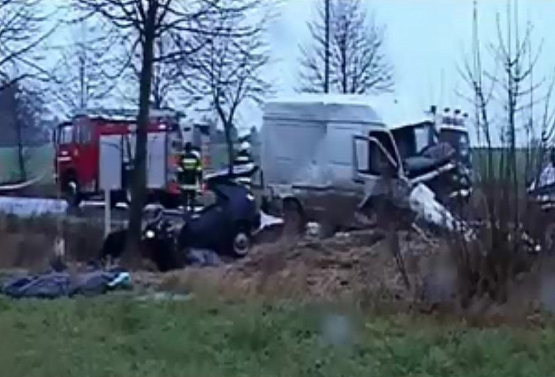 Wypadek w Pawłowie (fot. KWP Radom) 