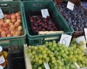 Targowisko w Ostrołęce: Tyle kosztują owoce i warzywa
