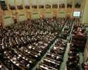 Najnowszy sondaż: Tylko trzy partie w Sejmie 