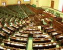 Sondaż GfK Polonia: Tylko PO i PiS