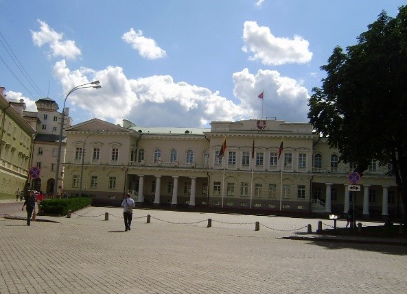 Pałac prezydencki w Wilnie (fot. eOstroleka.pl)
