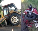 Chrzanowo: Po zderzeniu z motocyklem ciągnik rozpadł się na pół (ZDJĘCIA CZYTELNIKA) 