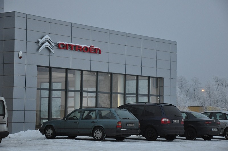 Salon Citroena w Ostrołęce