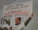 Emeryt Szwelicki znów na sesji: &#8222;Radna Rosak kpi z mieszkańców. Radni PiS to skandal&#8221; [VIDEO]