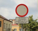 Interwencja Czytelnika: Czy na odcinku ul. Głowackiego musi obowiązywać zakaz ruchu, skoro i tak wszyscy go łamią? [ZDJĘCIA] 