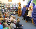 Polsko-angielskie czytanie dzieciom w Bibliotece Publicznej [ZDJĘCIA] 