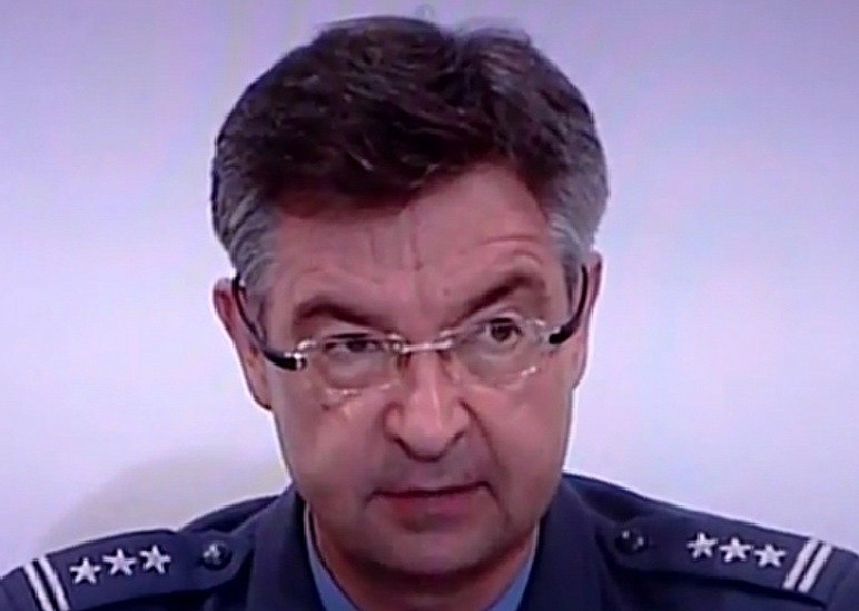 Prokurator Krzysztof Parulski