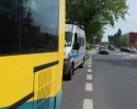 Wyjechała rowerem na przejście. Pasażerkę autobusu zabrano do szpitala