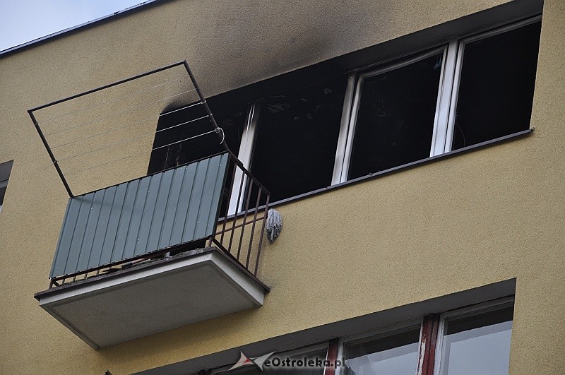 Spalone mieszkanie przy ulicy Goworowskiej, fot. eOstroleka.pl