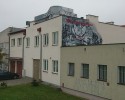 Patriotyczne graffiti na murach Muzeum Kultury Kurpiowskiej [ZDJĘCIA]