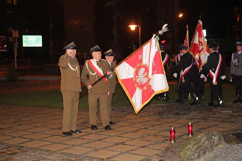 Ostrołęczanie oddali hołd obrońcom ojczyzny poległym w czasie II Wojny Światowej, fot. eOstrołęka.pl