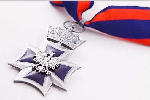 Krzyż Komandorski Orderu Krzyża Wojskowego, fot. prezydent.pl
