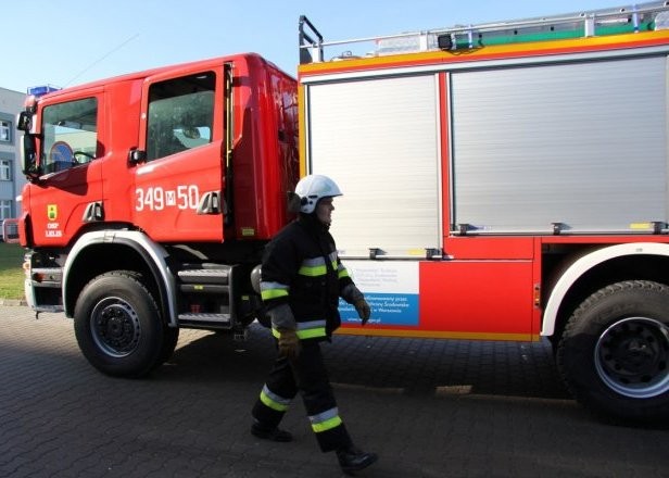 Trzy pożary w ciągu minionej doby gasili strażacy z Ostrołęki i Kadzidła, fot. eOstrołęka.pl