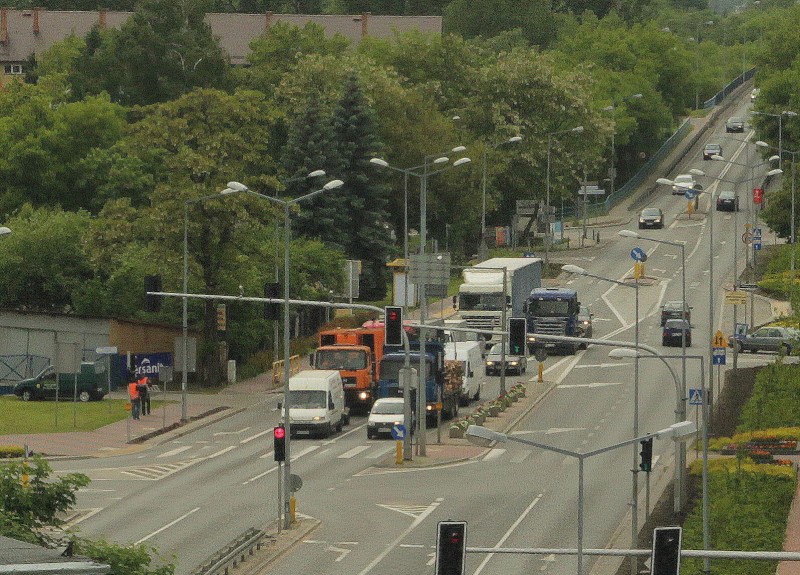 Rekordzista przejechał przez skrzyżowanie na czerwonym świetle z prędkością 190 km/h, fot. eOstrołęka.pl