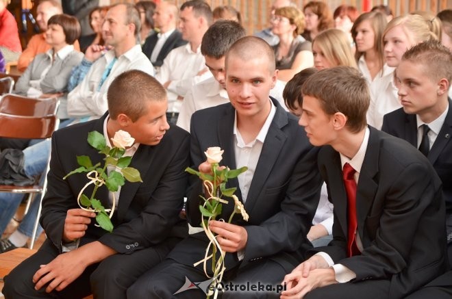 Uroczyste zakończenie roku szkolnego w Gimnazjum nr 2, fot. eOstroleka.pl